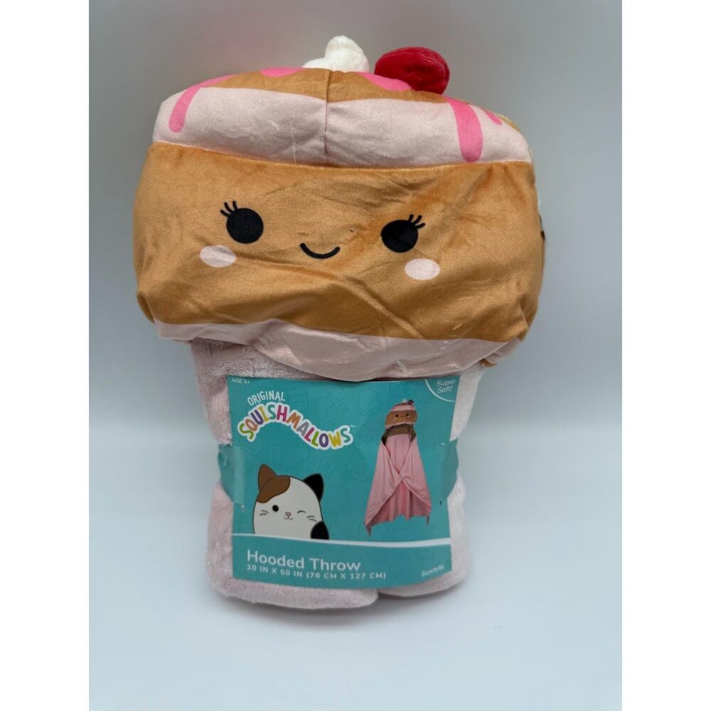 Squishmallows Sawtelle Strawberry Pancakes 30 x 50 Inch Hooded Throw